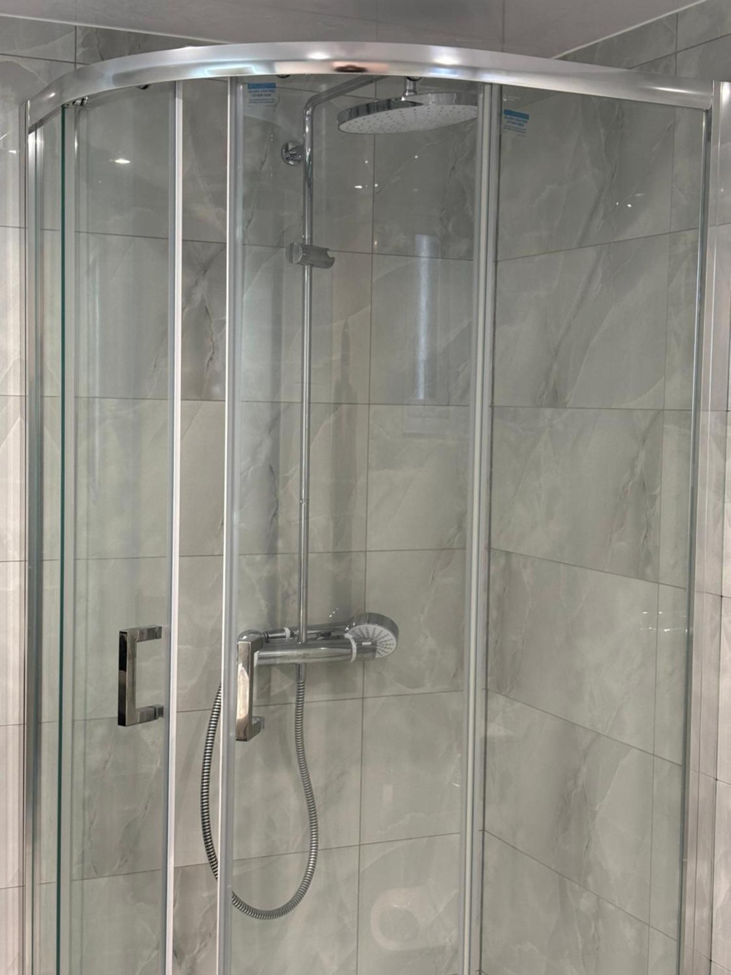 Newly Build 2Br Property With Free Parking ハイワイクーム エクステリア 写真